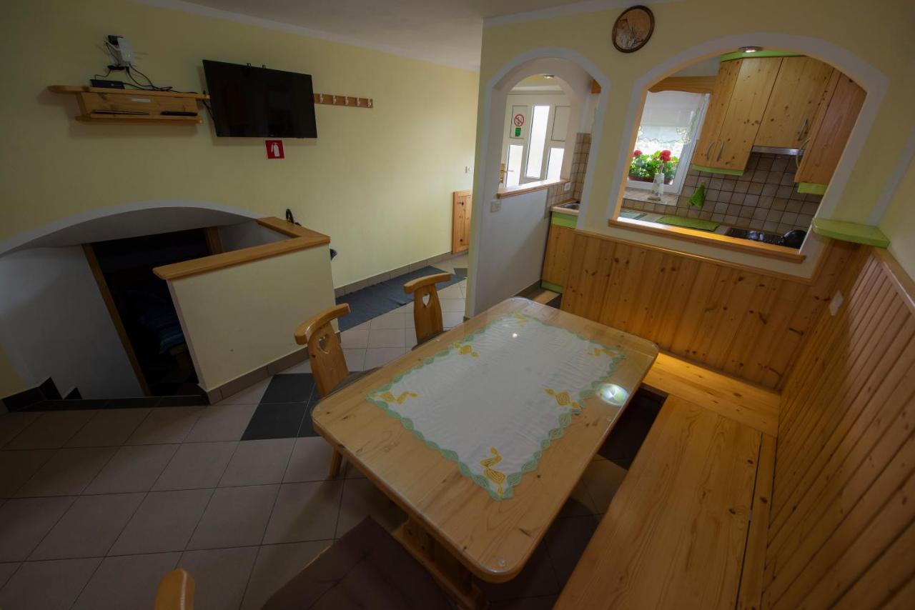 Apartma Vidmar Otlica Ajdovščina Esterno foto